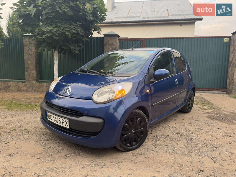 Хэтчбек Citroen C1 2007 в 
