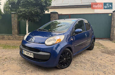 Хэтчбек Citroen C1 2007 в 