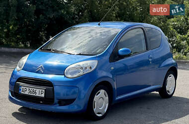 Хэтчбек Citroen C1 2011 в 
