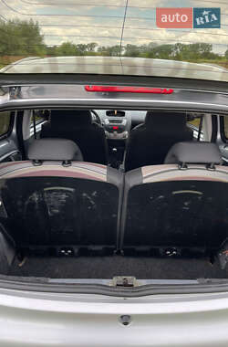 Хэтчбек Citroen C1 2009 в 