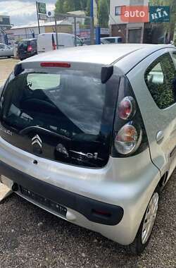 Хэтчбек Citroen C1 2014 в 