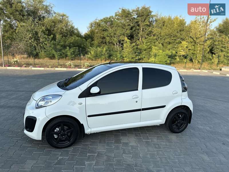 Хэтчбек Citroen C1 2014 в Желтых Водах фото 9 Хэтчбек Citroen C1 2014 в Желтых Водах