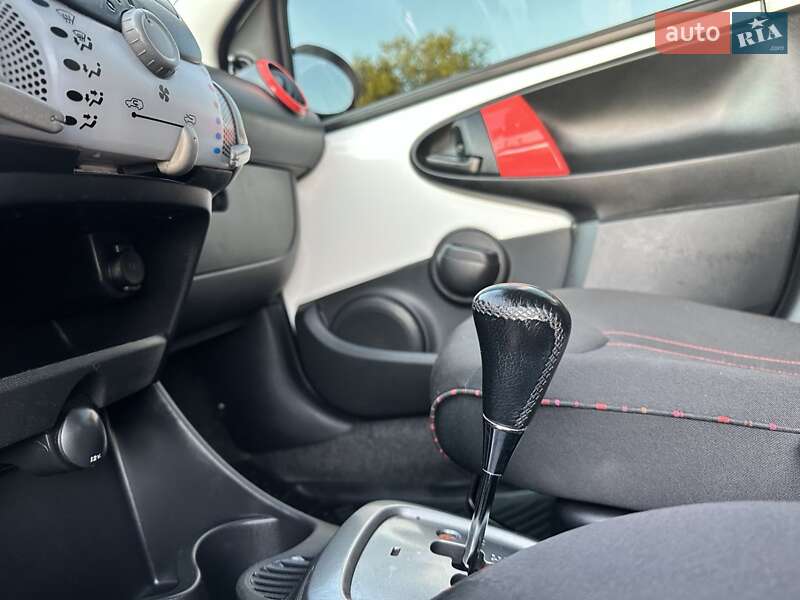 Хэтчбек Citroen C1 2014 в Желтых Водах фото 19 Хэтчбек Citroen C1 2014 в Желтых Водах