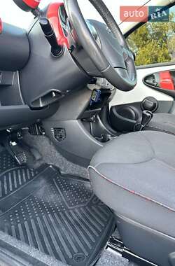 Хэтчбек Citroen C1 2014 в 