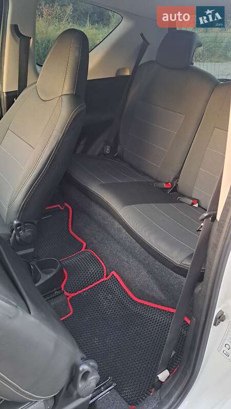 Хетчбек Citroen C1 2012 в Хмельницькому