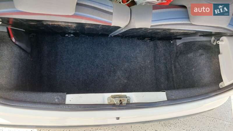 Хэтчбек Citroen C1 2012 в Ужгороде фото 14 Хэтчбек Citroen C1 2012 в Ужгороде