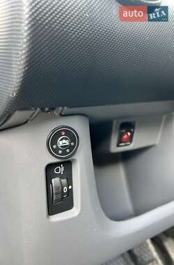 Хэтчбек Citroen C1 2009 в 