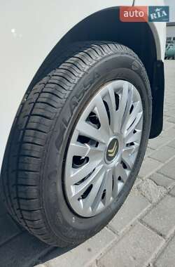 Хэтчбек Citroen C1 2013 в 