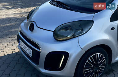 Хэтчбек Citroen C1 2013 в 