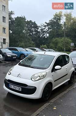 Хэтчбек Citroen C1 2008 в 