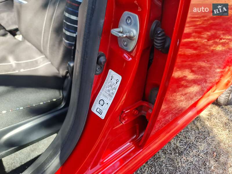Хэтчбек Citroen C1 2013 в Днепре