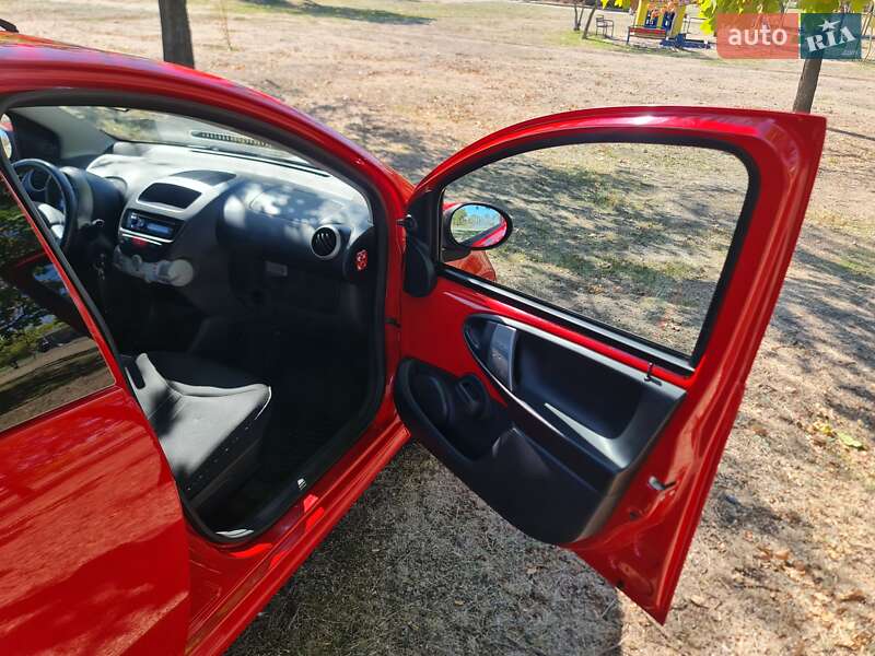 Хэтчбек Citroen C1 2013 в Днепре