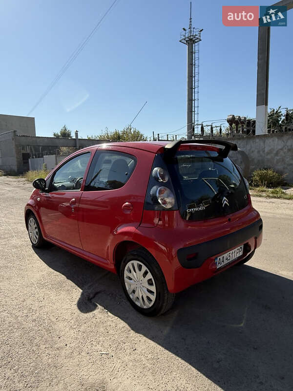 Хэтчбек Citroen C1 2012 в Киеве