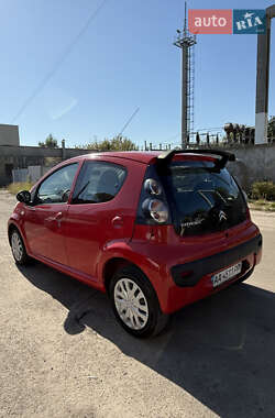 Хэтчбек Citroen C1 2012 в 