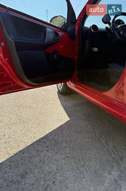 Хэтчбек Citroen C1 2012 в 