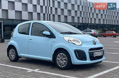Хэтчбек Citroen C1 2013 в 