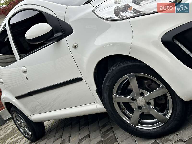 Хэтчбек Citroen C1 2012 в Одессе