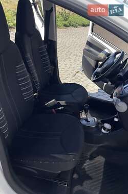 Хэтчбек Citroen C1 2013 в 