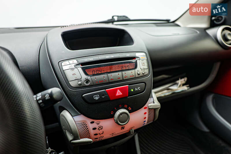 Хетчбек Citroen C1 2011 в Києві
