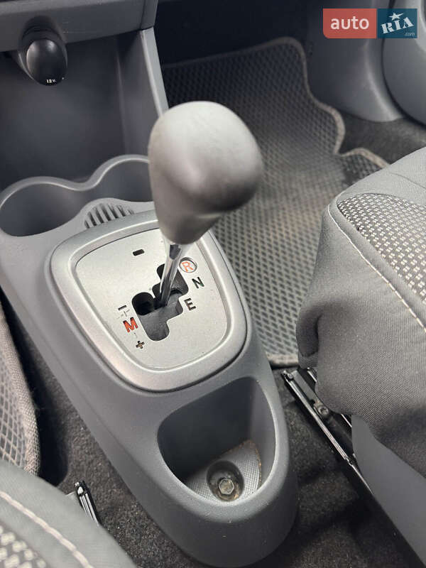 Хэтчбек Citroen C1 2009 в Сумах