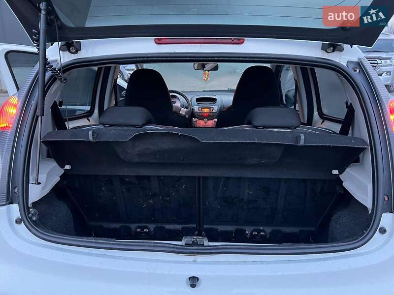 Хетчбек Citroen C1 2012 в Львові