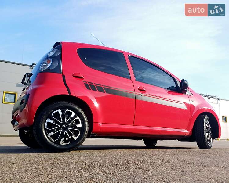 Хетчбек Citroen C1 2012 в Києві