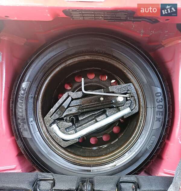 Хетчбек Citroen C1 2012 в Києві