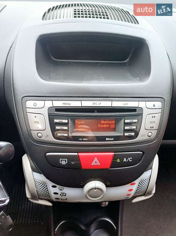 Хетчбек Citroen C1 2012 в Києві