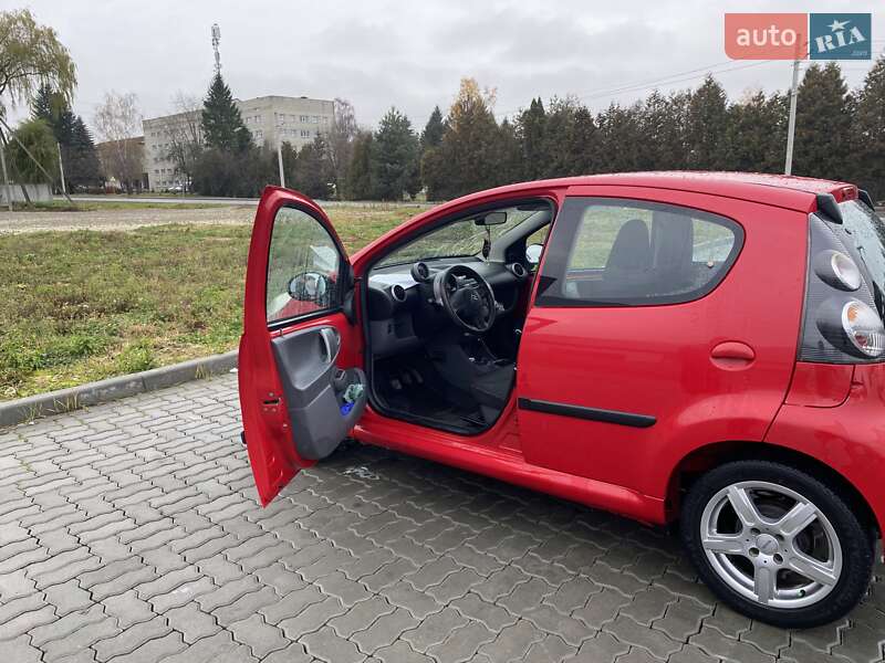 Хетчбек Citroen C1 2011 в Пустомитах