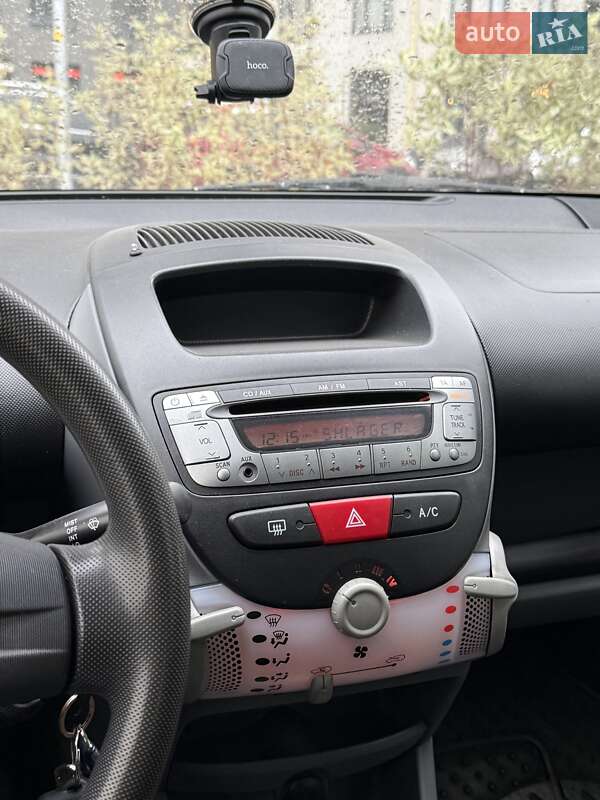 Хетчбек Citroen C1 2011 в Києві