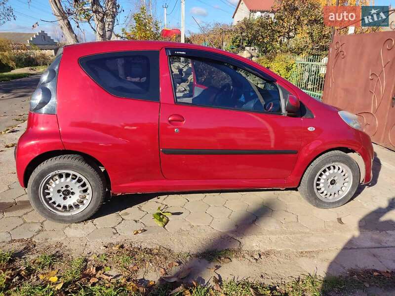 Хэтчбек Citroen C1 2011 в Одессе фото 13 Хэтчбек Citroen C1 2011 в Одессе