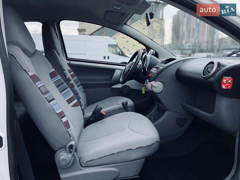 Хэтчбек Citroen C1 2011 в Киеве фото 20 Хэтчбек Citroen C1 2011 в Киеве