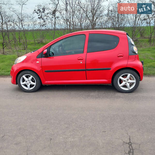 Хетчбек Citroen C1 2011 в Вознесенську