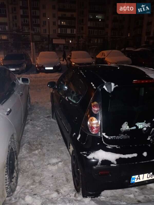 Хэтчбек Citroen C1 2008 в Обухове