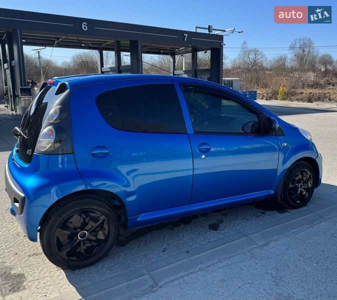 Хэтчбек Citroen C1 2012 в Львове