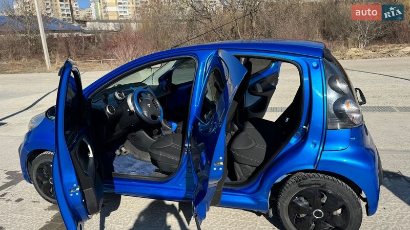 Хэтчбек Citroen C1 2012 в Львове