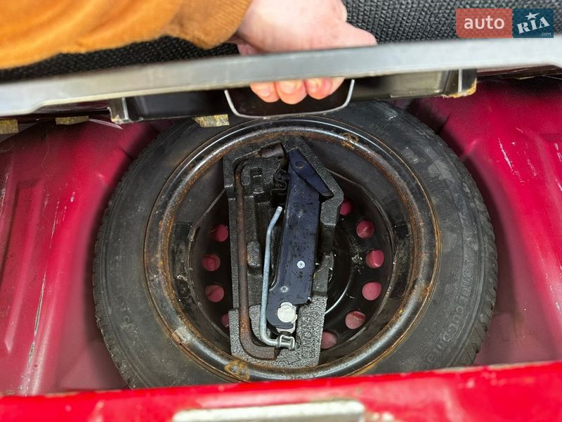 Хэтчбек Citroen C1 2012 в Киеве