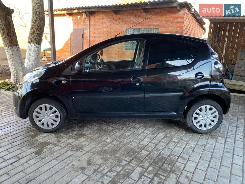 Хэтчбек Citroen C1 2012 в Харькове