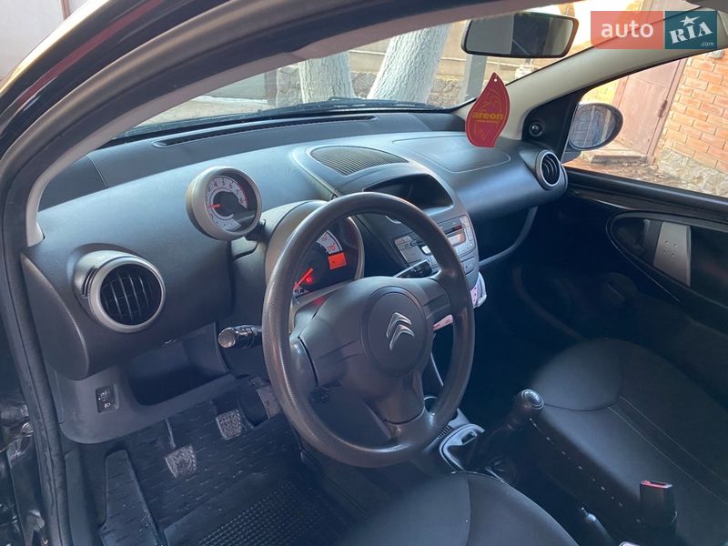 Хэтчбек Citroen C1 2012 в Харькове