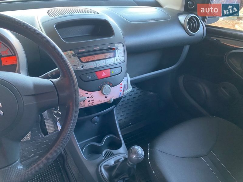 Хэтчбек Citroen C1 2012 в Харькове