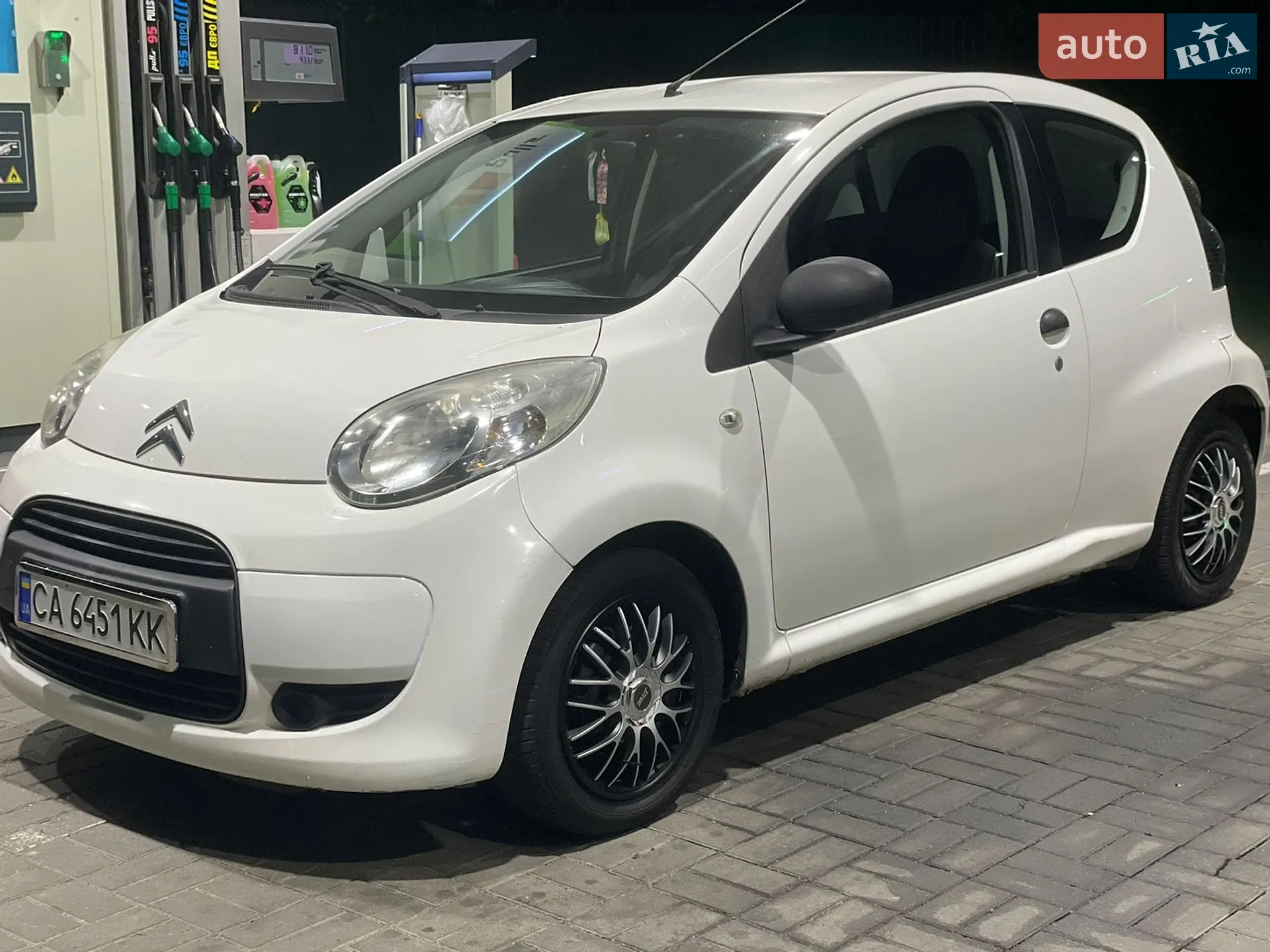2011 Citroen C1 - мініатюра 8