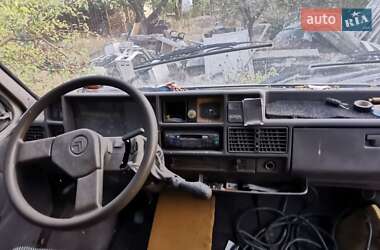 Грузовой фургон Citroen C25 1988 в 