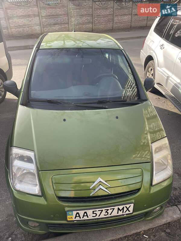 Хэтчбек Citroen C2 2005 в Киеве
