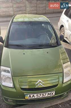 Хэтчбек Citroen C2 2005 в 
