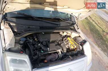 Хэтчбек Citroen C2 2003 в 