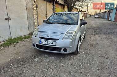 Хэтчбек Citroen C2 2005 в 