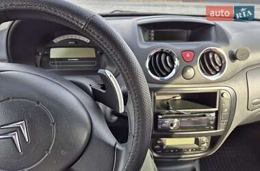 Хэтчбек Citroen C2 2008 в 