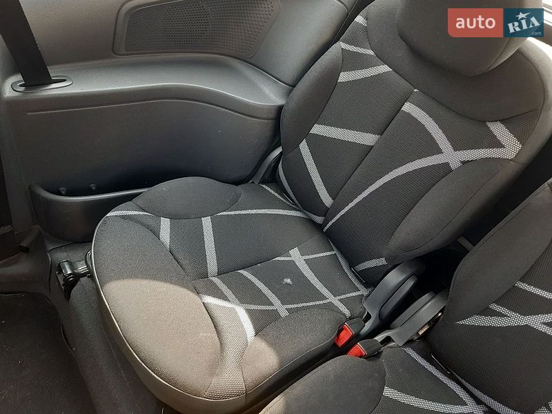 Хетчбек Citroen C2 2008 в Києві фото 17 Хетчбек Citroen C2 2008 в Києві