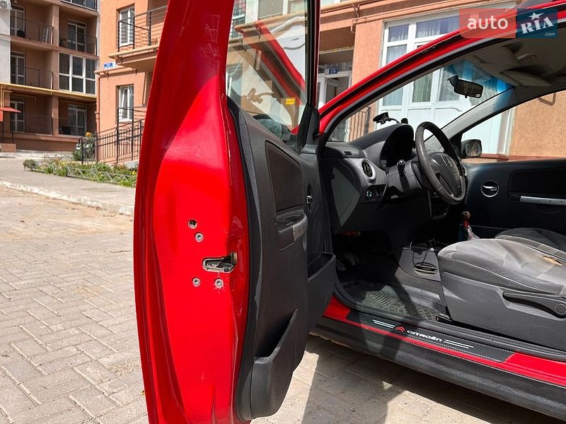 Хетчбек Citroen C2 2007 в Чернівцях фото 45 Хетчбек Citroen C2 2007 в Чернівцях
