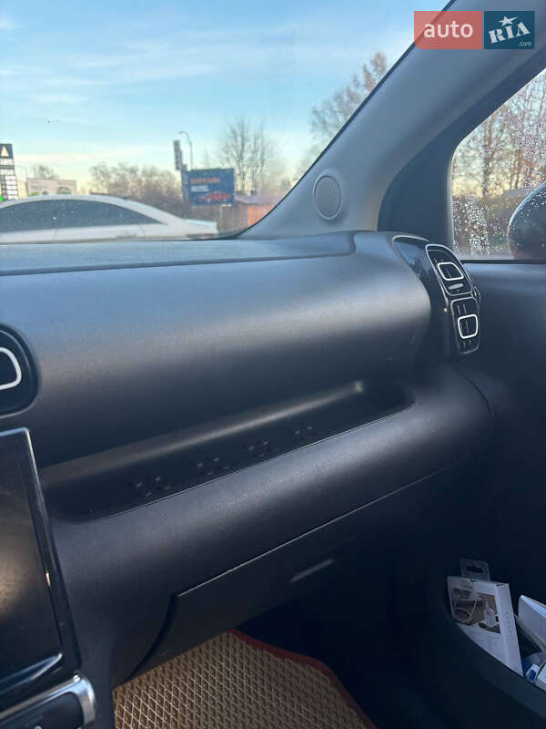 Позашляховик / Кросовер Citroen C3 Aircross 2018 в Тернополі фото 15 Позашляховик / Кросовер Citroen C3 Aircross 2018 в Тернополі